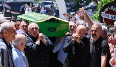 Mevlüt Çavuşoğlu'nun kardeşi, toprağa verildi