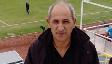 Milli maçta kalp krizi geçiren gazeteci, hayatını kaybetti