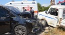 Minibüs ile kamyonet çarpıştı: 1 yaralı