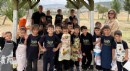Minik öğrencilerden Antalya'da zeytin hasadı