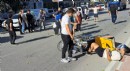 Motosikletlinin yayaya çarptığı kazada 2 yaralı