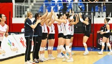 Muratpaşa Belediyespor çıkışta