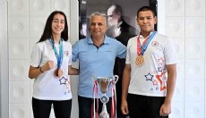 Muratpaşa’nın altın yumrukları