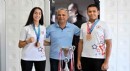 Muratpaşa’nın altın yumrukları