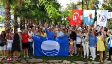 Muratpaşa’nın tüm plajları mavi bayraklı