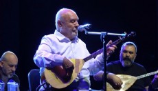 Musa Eroğlu Bursa'da sahe aldı