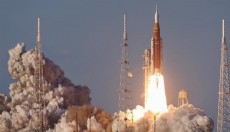 NASA, 54 yıl sonra Ay’a insanlı uçuşu başlattı