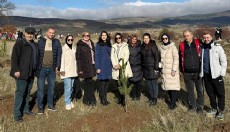 Öğrencilerden 'Geleceğe Nefes' fidan dikimi etkinliği