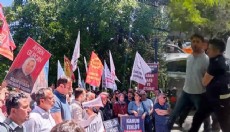 Öğretmenlere yine polis müdahalesi: Üç gözaltı