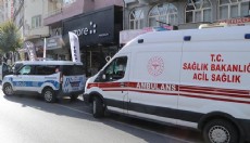 Otel odasında ölü bulundu