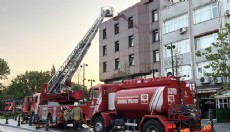 Otel yangınında 1 kişi hayatını kaybetti