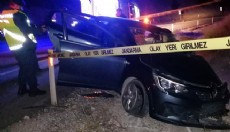 Otomobil TIR'la çarpıştı: 1 ölü, 1 yaralı