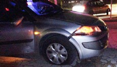 Otomobille çarpışan motosikletin sürücüsü yaralandı