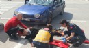 Otomobille çarpışan motosikletteki 2 kişi yaralandı