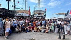 Özel gereksinimli bireyler Akdeniz’e açıldı