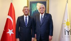 Özgür Özel: Savunacak hiçbir şey bulamıyorlar