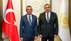 Özgür Özel'den, Uyuşmazlık Mahkemesi Başkanı Güleç'e ziyaret