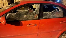 Park halindeki araçlara zarar verildi