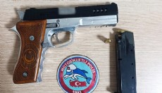 Polisten Afyon'da denetim ve operasyon