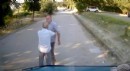Savcı ile minibüs şoförünün trafikteki tartışması kamerada