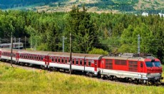 Slovakya’da tren kazası: 66 yaralı