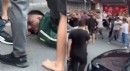 Kız arkadaşını bıçaklayan şüpheliye linç girişimi