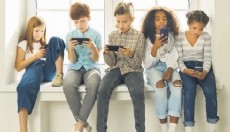 Sosyal medya yasağı dünyaya yayılıyor