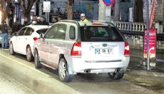 Sürücüsü fenalaşan cip 3 araca çarptı