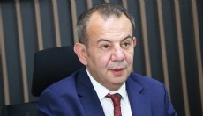 Tanju Özcan’a 'Nefret ve Ayrımcılık' davasında beraat kararı