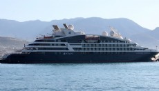 Turistler kruvaziyerle Antalya'ya geldi