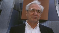 Ünlü mimar hayatını kaybetti