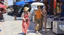 Uzak Doğulu turistlerden Antalya'da ‘sıcak’ önlemi