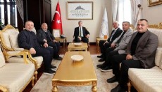 Vali Aktaş iş insanlarını ağırladı