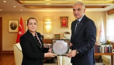 Vali Bilgihan'dan Bakan Ersoy'a ziyaret