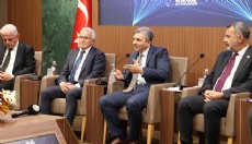 Vali Şahin, Kumluca'da gençlerle bir araya geldi