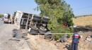 Yolcu otobüsü, kamyona çarptı: 1 ölü, 7 yaralı