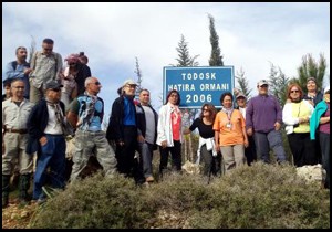 Orman, su ve hava için yürüdüler