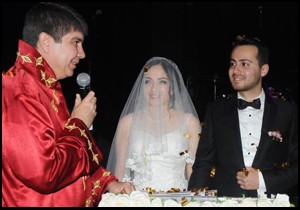 Müdür Tonbul'un oğluna görkemli düğün