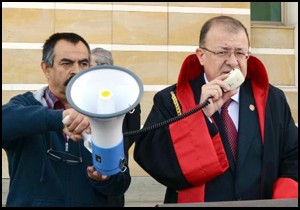 Şehit savcı Kiraz için Antalya'da tören