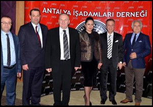 Toyota Türkiye'de 500 milyon dolarlık yeni yatırım yapacak