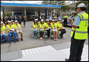 Küçük trafik dedektifleri