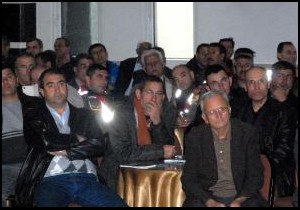 Traktör sürücülerine 'güvenli kullanım' eğitim