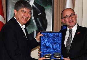 Nürnbergli gazetecilerden Türel'e ziyaret