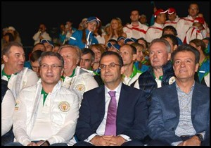 Vali türker olimpiyat açılışına katıldı