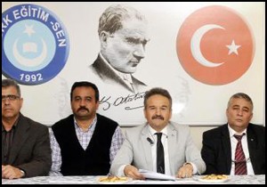 'Türkiye Bayır-Bucak Türkmenleri'ne sahip çıkmalı'