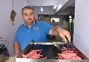 3 kez soyulan büfeci, tutuklanmayla karşı karşıya