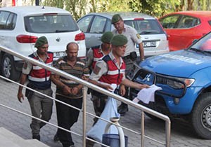 Komşuların yol kavgası kanlı bitti