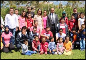 Özel öğrenciler Uçurtma Şenliği'nde eğlendi