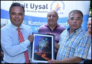 Uysal'a Memurevleri'nde sevgi seli