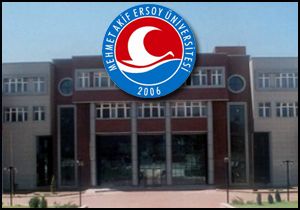 Üniversiteye polis baskını